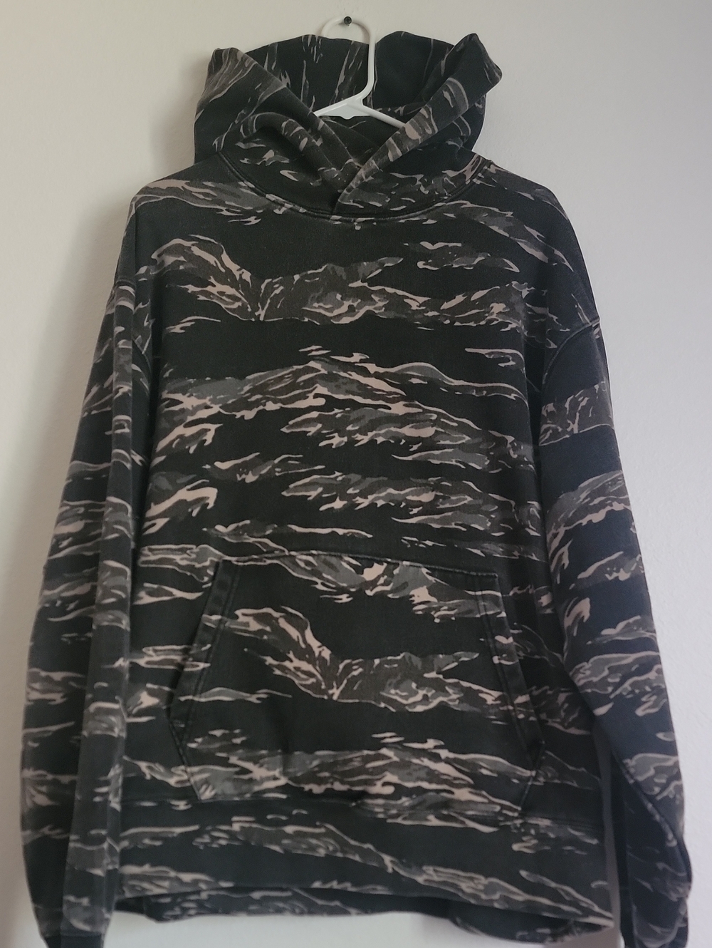 MENS XL American Eagle Camo Hoodie